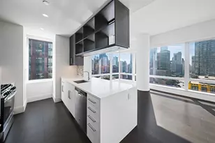 555 10th Ave, New York City, NY 10018 - Photo 2