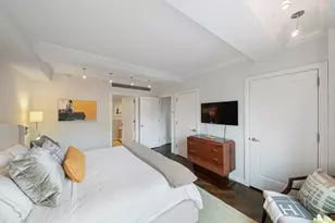 160 Central Park S, New York City, NY 10019 - Photo 30