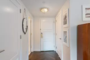 160 Central Park S, New York City, NY 10019 - Photo 8