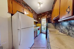 121 E 2nd St, New York City, NY 11218 - Photo 14