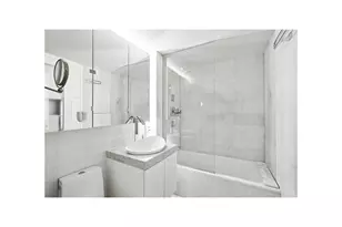 308 E 38th St, New York, NY 10016 - Photo 6