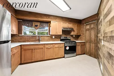 80-93 Cypress Avenue, Ridgewood, NY 11385 - Photo 10