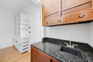 96 Perry St, New York City, NY 10014 - Photo 4