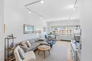 170 West End Ave, New York City, NY 10023 - Photo 2
