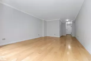 330 E 49th St, New York, NY 10017 - Photo 8