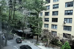 330 E 49th St, New York, NY 10017 - Photo 10