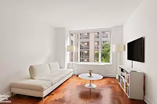 220 Riverside Blvd, New York City, NY 10069 - Photo 2