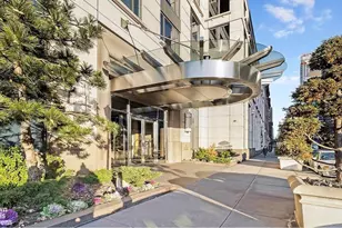 220 Riverside Blvd, New York City, NY 10069 - Photo 12