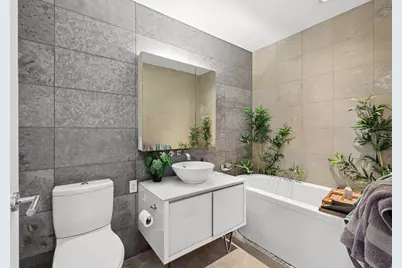 247 W 46th Street #2204, New York, NY 10036 - Photo 12