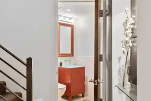 345 E 50th St, New York City, NY 10022 - Photo 6