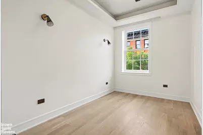 144 Waverly Place, New York City, NY 10014 - Photo 16