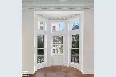 28 E 72nd Street, New York, NY 10021 - Photo 4