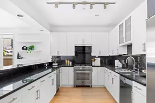 38 Warren St, New York City, NY 10013 - Photo 16