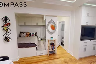 155 E 49th St, New York, NY 10017 - Photo 2
