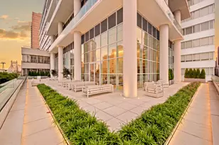 200 E 59th St, New York, NY 10022 - Photo 30