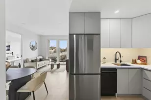 28-08 21st St, New York City, NY 11102 - Photo 8