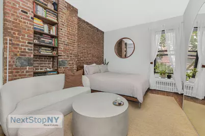 425 E 78th Street #4D, New York City, NY 10075 - Photo 2