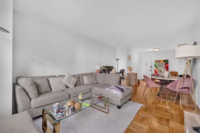 300 E 40th Street #9G, New York City, NY 10016 - Photo 4