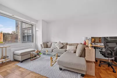 300 E 40th Street #9G, New York City, NY 10016 - Photo 12