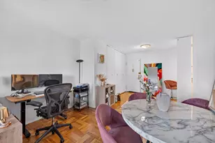 300 E 40th St, New York City, NY 10016 - Photo 14