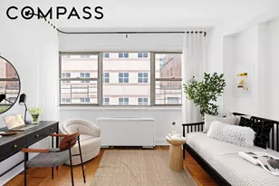 211 E 53rd St, New York City, NY 10022 - Photo 2