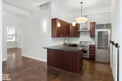 8 Beach Street, New York City, NY 10013 - Photo 8