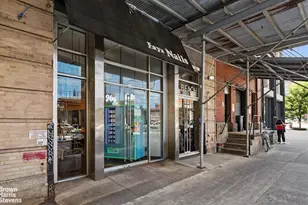 8 Beach St, New York City, NY 10013 - Photo 2
