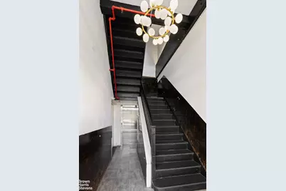 8 Beach Street, New York City, NY 10013 - Photo 4
