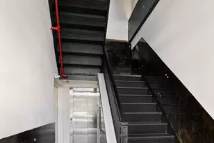 8 Beach St, New York City, NY 10013 - Photo 4