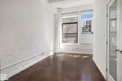 8 Beach Street, New York City, NY 10013 - Photo 10