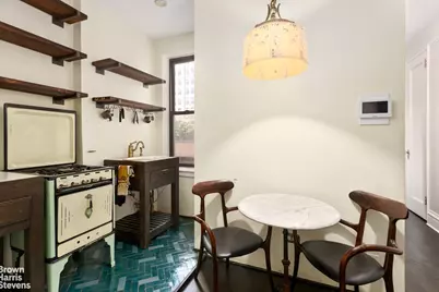 253 W 16th Street #3E, New York, NY 10011 - Photo 6