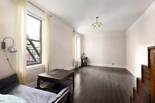 253 W 16th St, New York, NY 10011 - Photo 2