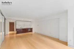 135 W 52nd St, New York, NY 10019 - Photo 4