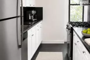 521 W 122nd St, New York City, NY 10027 - Photo 2
