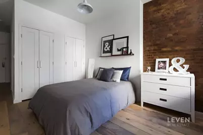 195 Prince Street #3W, New York, NY 10012 - Photo 2