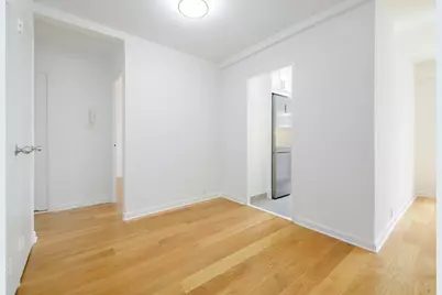 240 E 76th Street #8-J, New York City, NY 10021 - Photo 2