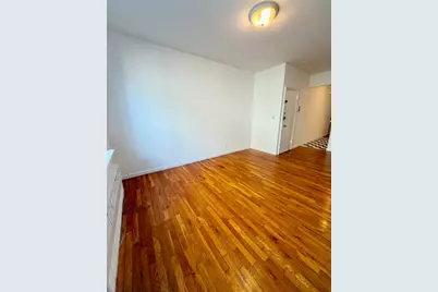 500.5 E 84th Street #4B, New York City, NY 10028 - Photo 4