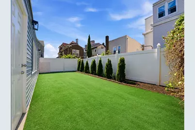 15 Fort Charles Place, New York, NY 10463 - Photo 26
