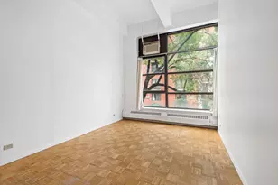 350 E 62nd St, New York City, NY 10021 - Photo 2