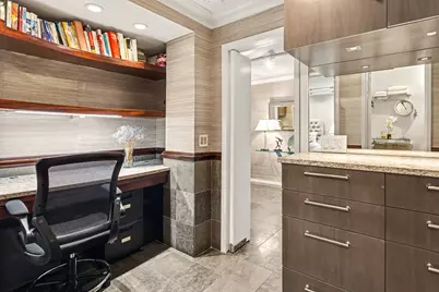 200 E 57th Street #17G, New York, NY 10022 - Photo 8