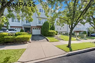 95 Indale Ave, New York City, NY 10309 - Photo 2