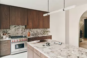 64 Cheever Pl, New York City, NY 11231 - Photo 2