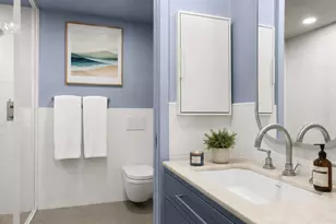 547 W 47th St, New York City, NY 10036 - Photo 6