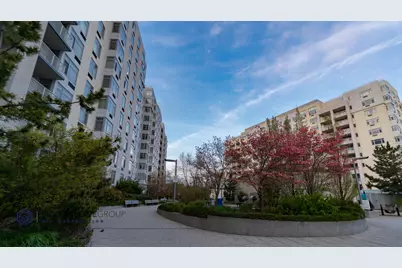 131-03 40th Road #10B, Flushing, NY 11354 - Photo 14