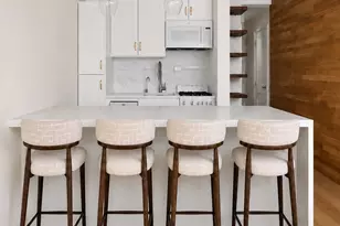 117 E 37th St, New York City, NY 10016 - Photo 4