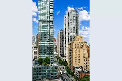 245 E 54th Street #20D, New York City, NY 10022 - Photo 6
