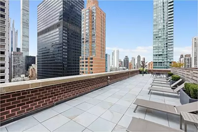 245 E 54th Street #20D, New York, NY 10022 - Photo 8