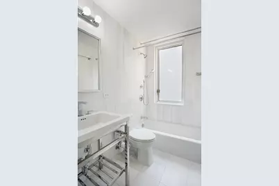245 E 54th Street #20D, New York, NY 10022 - Photo 6