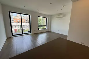 56 Vernon Ave, New York City, NY 11206 - Photo 4