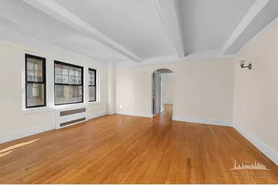 95 Christopher Street #3J, New York, NY 10014 - Photo 4